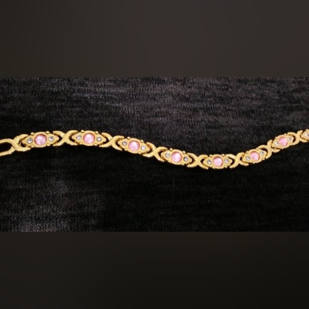 Magnetic bracelet